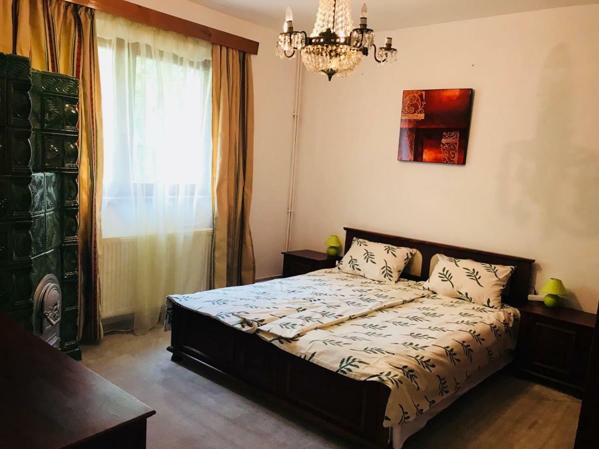 Vila Elite Appartement Braşov Buitenkant foto